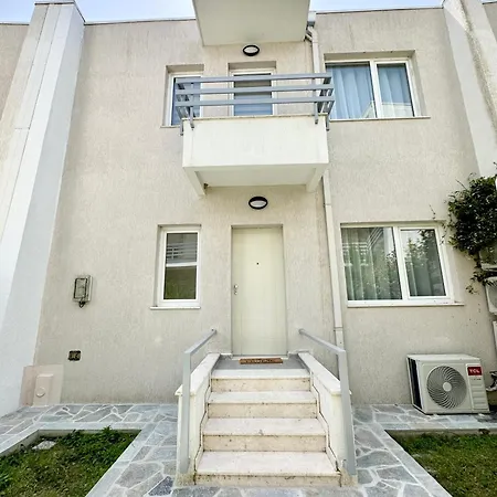 07 Duplex Villa, Gjiri I Lalzit, Lura 2 4 Sunbeds Included بيت للعطل دراس