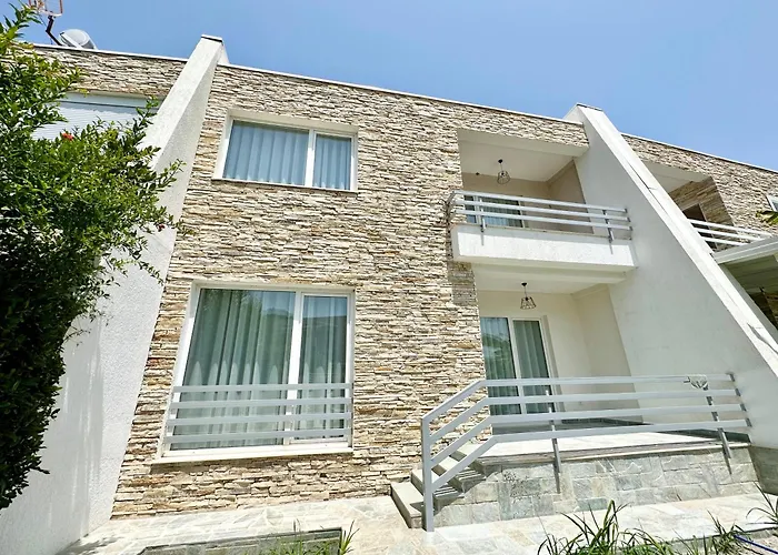 07 Duplex Villa, Gjiri I Lalzit, Lura 2 4 Sunbeds Included Dom wakacyjny *